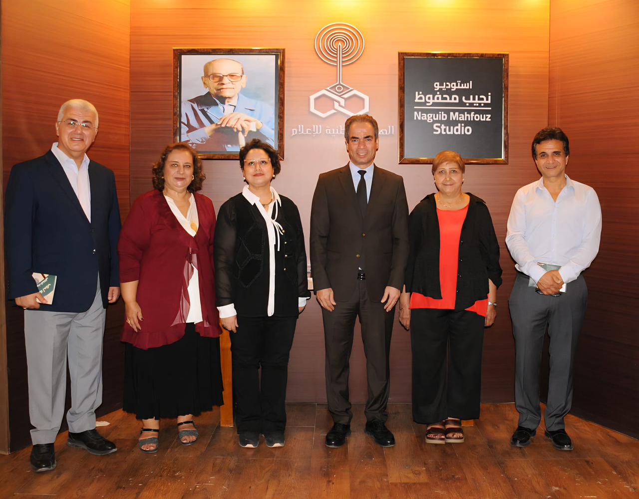 34c949c2-7aac-49e6-8fe9-98c51b312e13