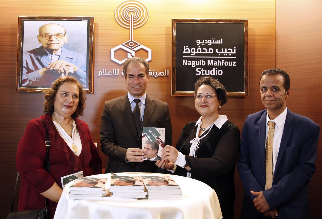 fdec76ea-914b-4927-bfc2-85591f81d76f (2)