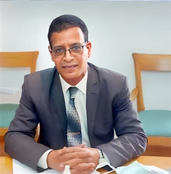 الدكتور محمود محمد مكى