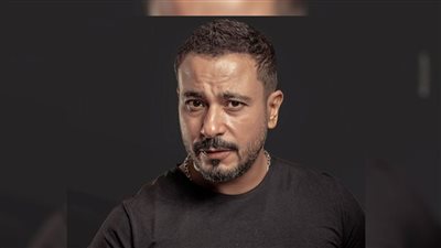 محمد نجاتي.. إدمان التصريحات المستفزة للبقاء داخل دائرة الأضواء
