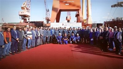 قائد القوات البحرية يشهد تدشين القاطرة الثالثة من طراز ASD بترسانة الإسكندرية