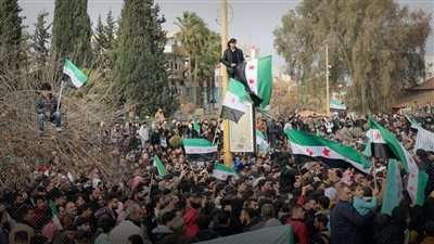 الرموز الدينية.. وسقوط سوريا في فخ الطائفية