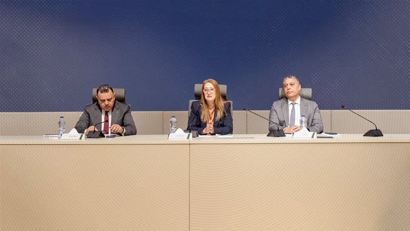 موقع الصفحة الأولى