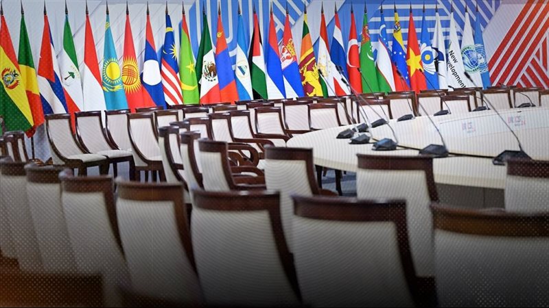 موقع الصفحة الأولى