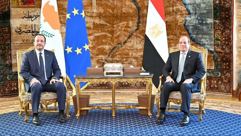 موقع الصفحة الأولى