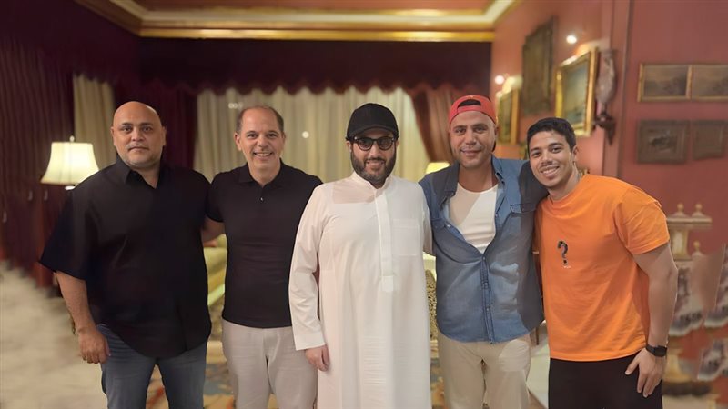 موقع الصفحة الأولى