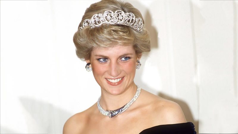 موقع الصفحة الأولى