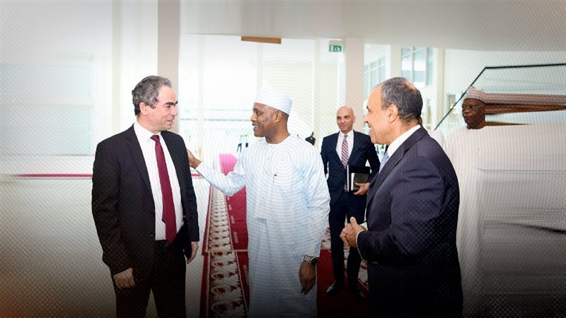 موقع الصفحة الأولى