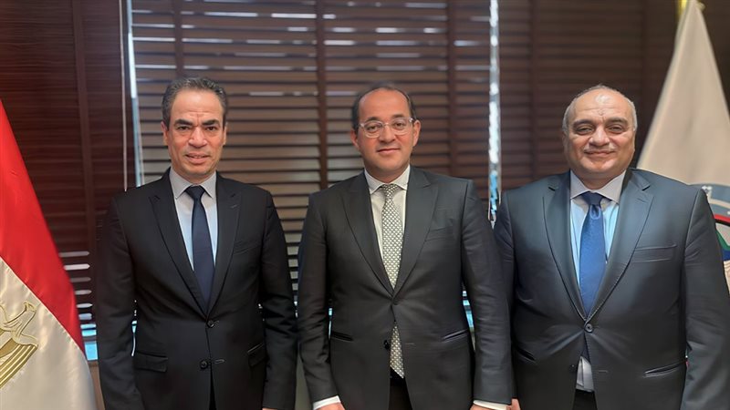 موقع الصفحة الأولى