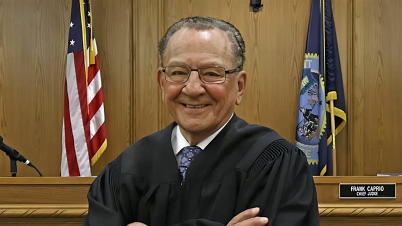 موقع الصفحة الأولى