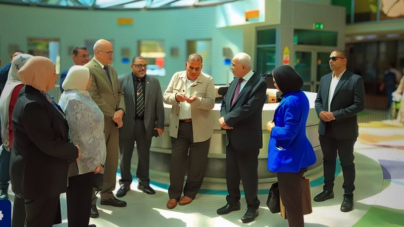 موقع الصفحة الأولى