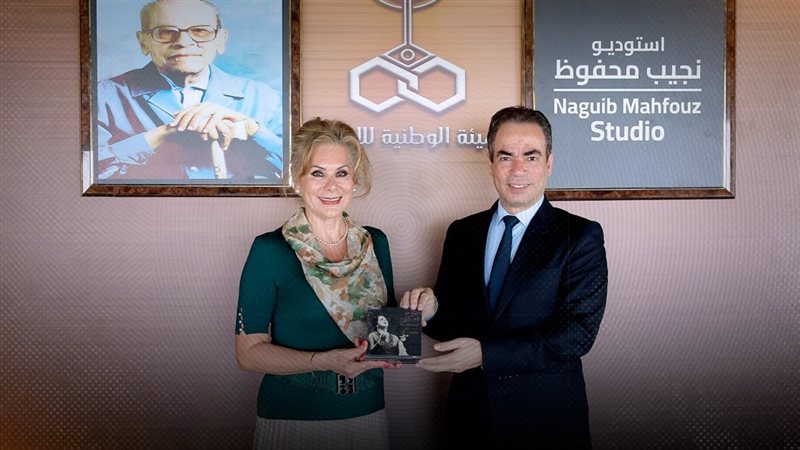 موقع الصفحة الأولى