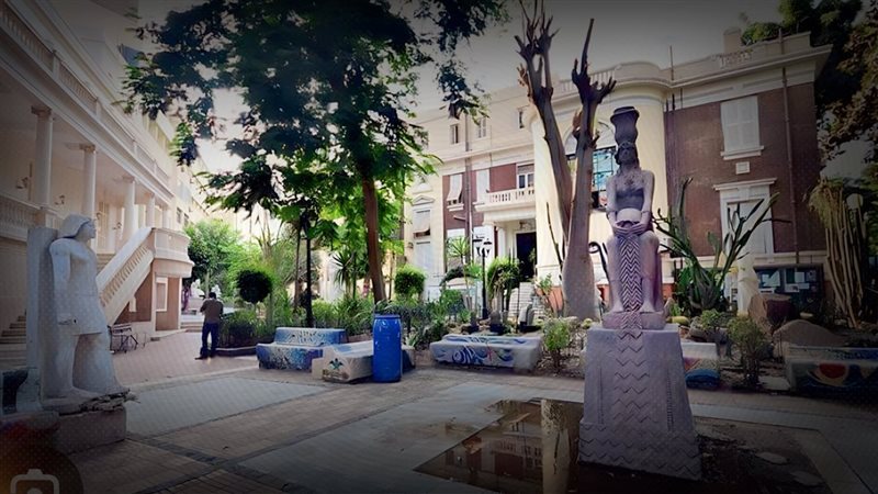 موقع الصفحة الأولى