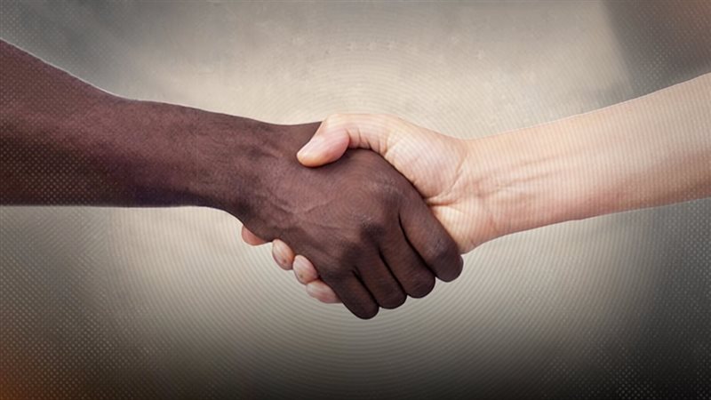 موقع الصفحة الأولى