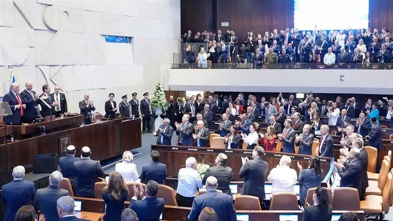 موقع الصفحة الأولى