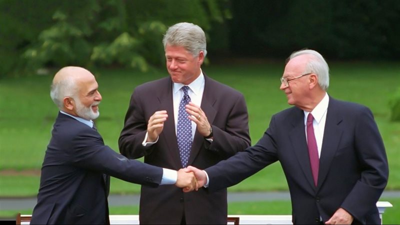 موقع الصفحة الأولى