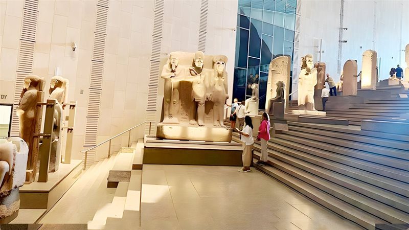 موقع الصفحة الأولى