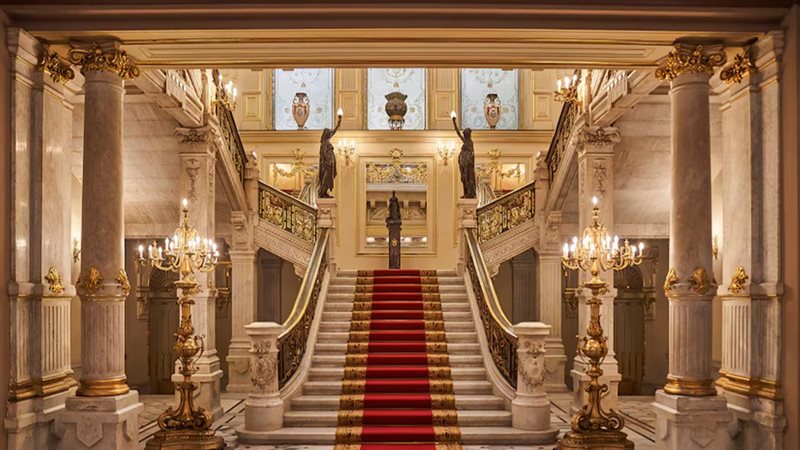 موقع الصفحة الأولى