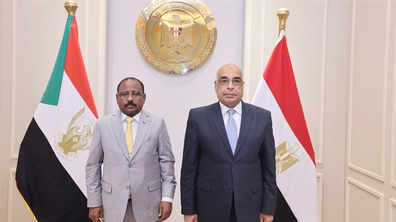 موقع الصفحة الأولى