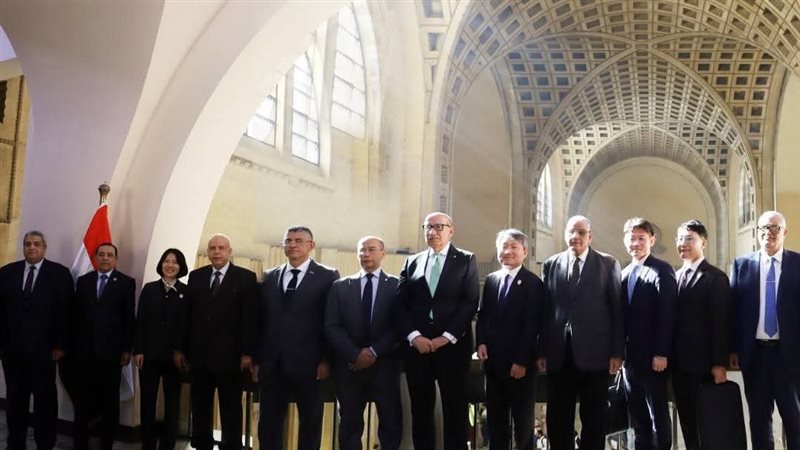 موقع الصفحة الأولى