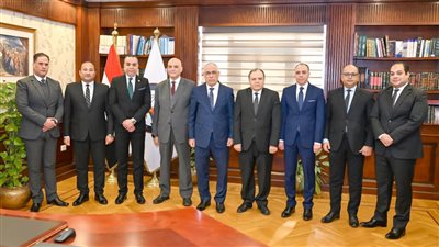 النائب العام يستقبل رئيس نيابة استئناف أسيوط لعرض الكشوف ربع السنوية  