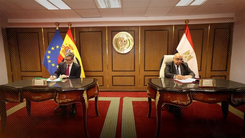 موقع الصفحة الأولى