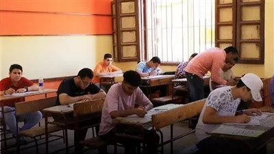 912 الف طالب يسجلون لامتحانات الثانوية العامة والوزارة تكشف مواصفات الاسئلة
