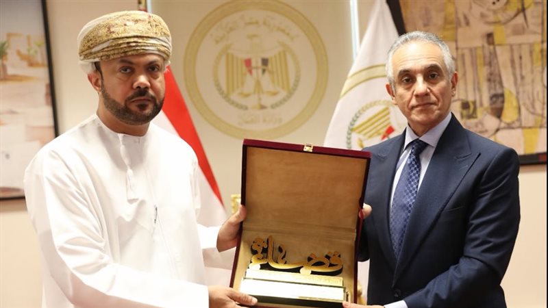 موقع الصفحة الأولى